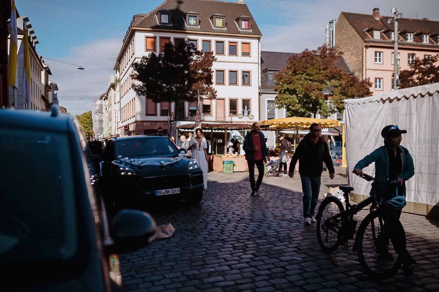 Ankunft der Braut am Marktplatz Mannheim