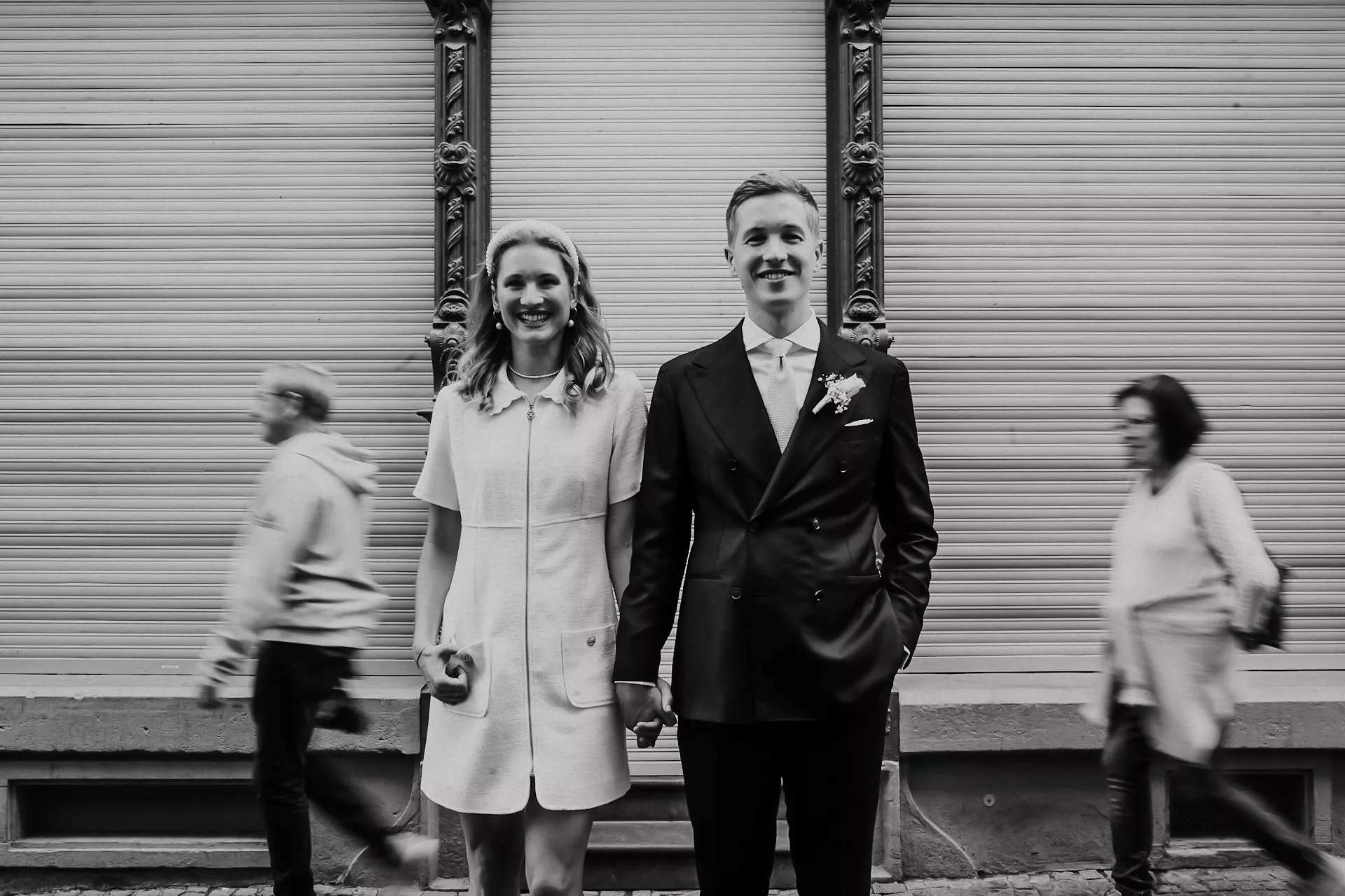 Hochzeitsfotos des Brautpaares bei der Hochzeit im Standesamt Heidelberg